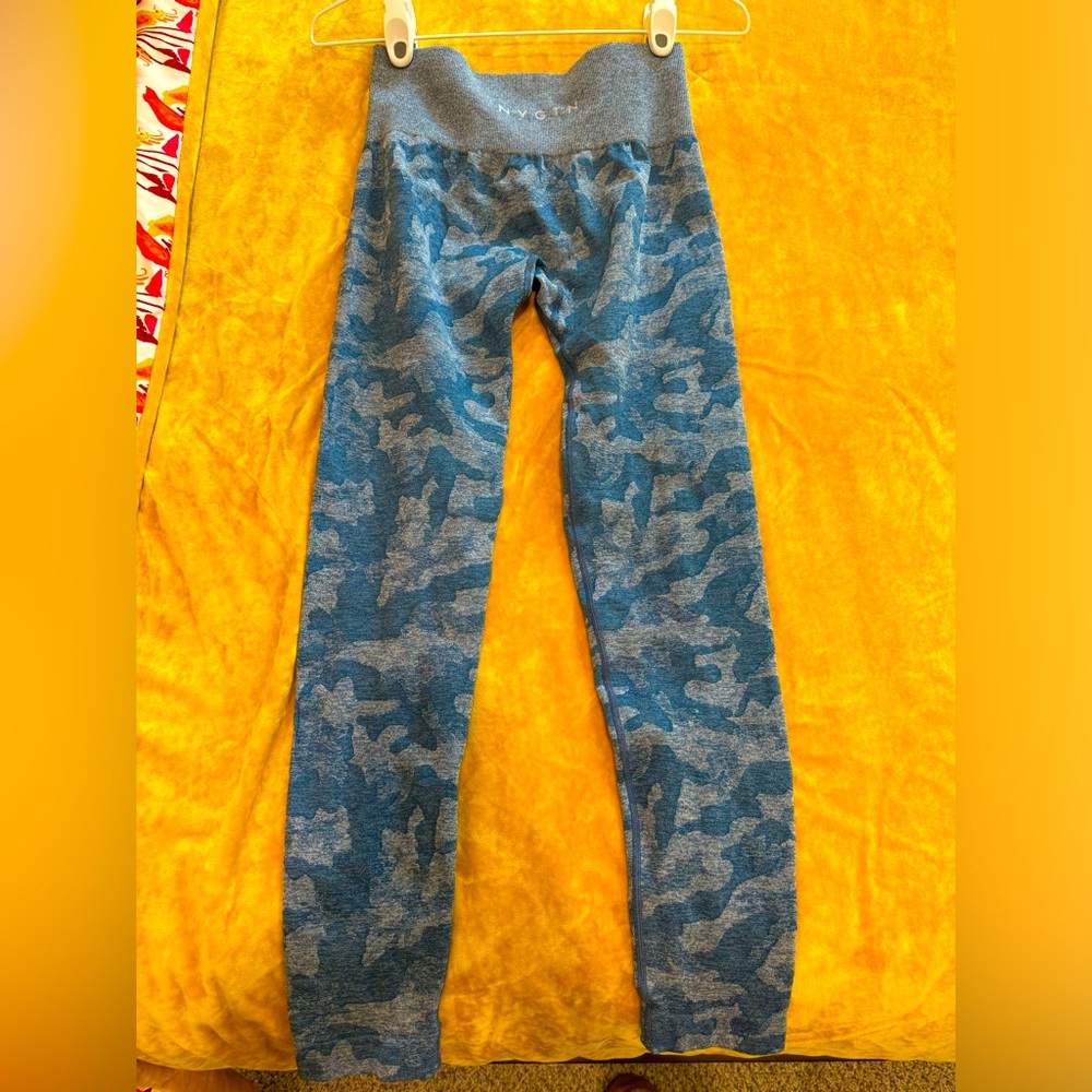 NVGTN Slate Blue Camo Seamless Leggings - Small
